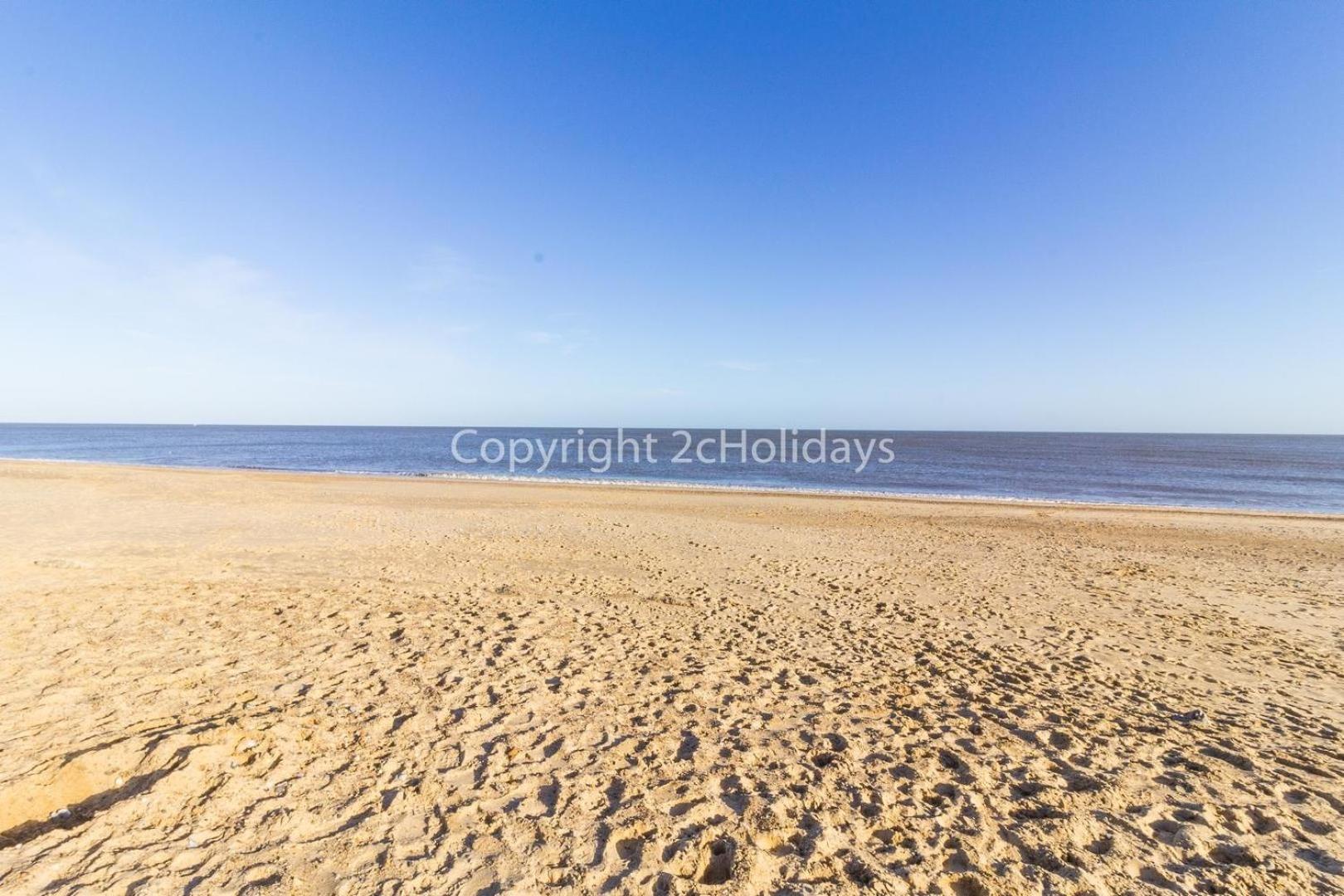 8 Berth Chalet To Hire At Bermuda Holiday Park Nearby Hemsby Beach Ref 18127B מראה חיצוני תמונה